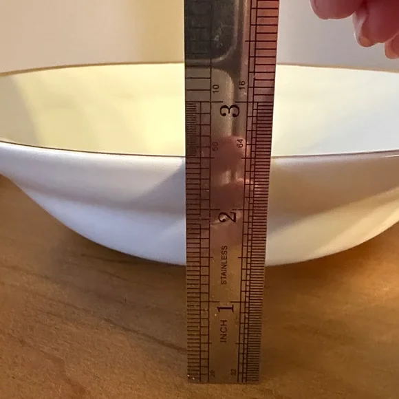 Rosanna Holiday Serving Dish the Night Before Christmas. - Picture 4 of 8